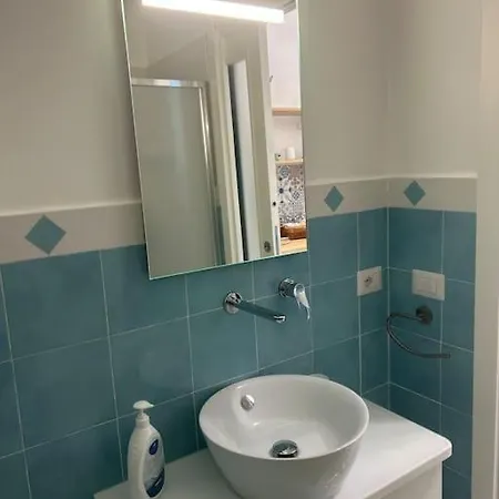 Ventum Maris Casa Vicino Al Mare A Apartment Sorrento